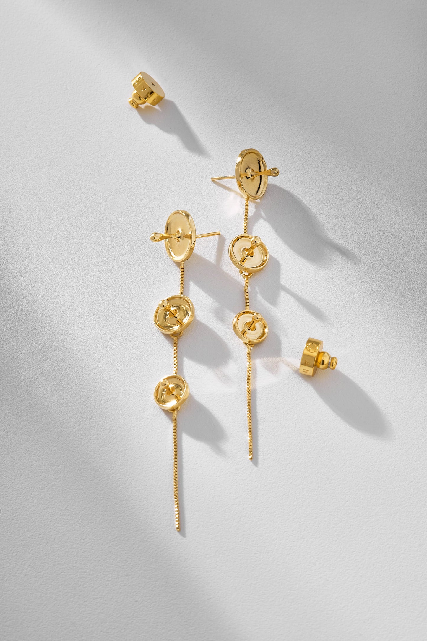Preorder - CHUVISCO EARRING