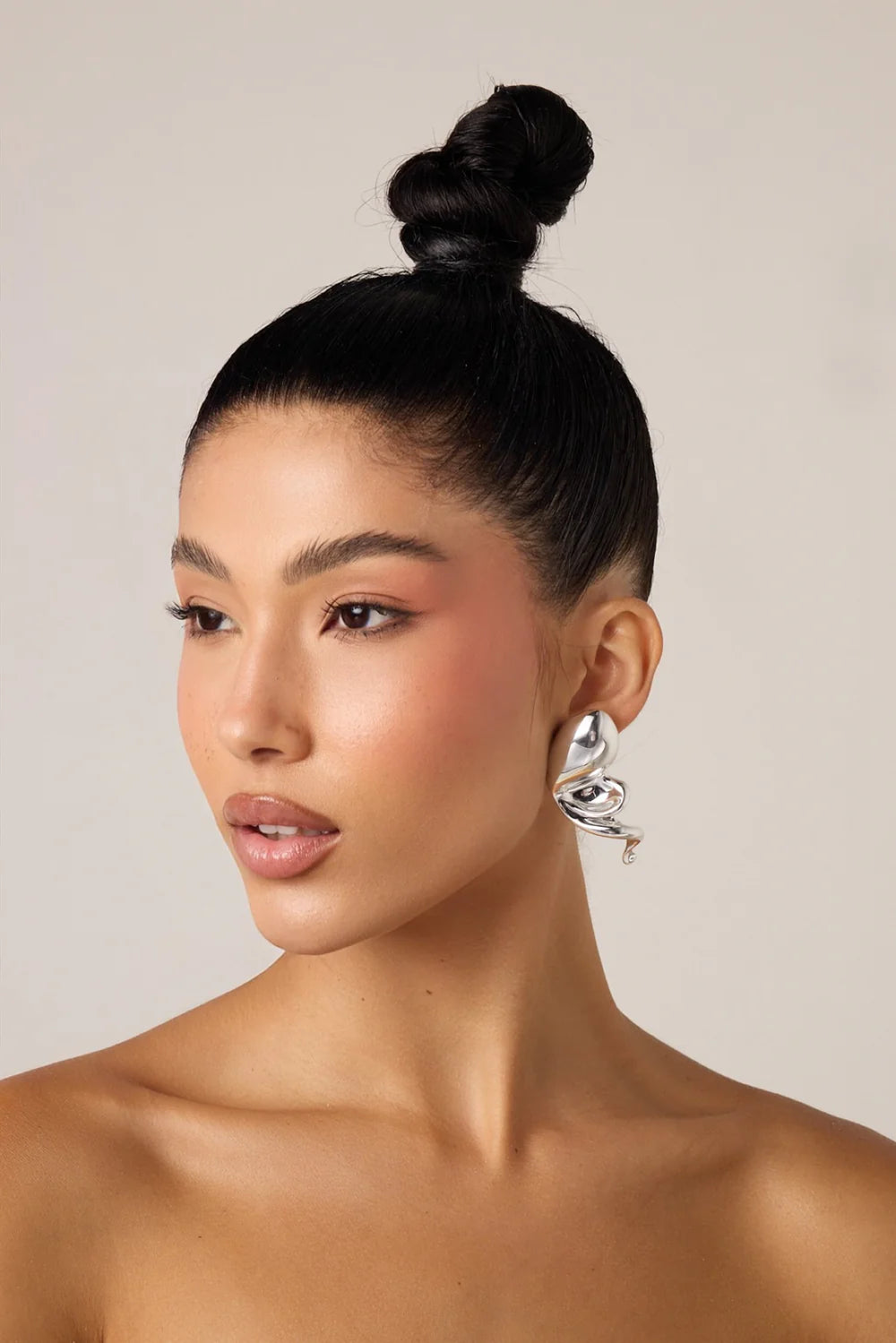 Vento Earrings