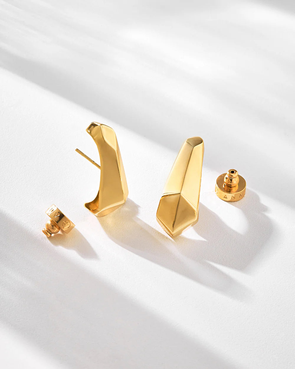 EARHOOK PRISMA