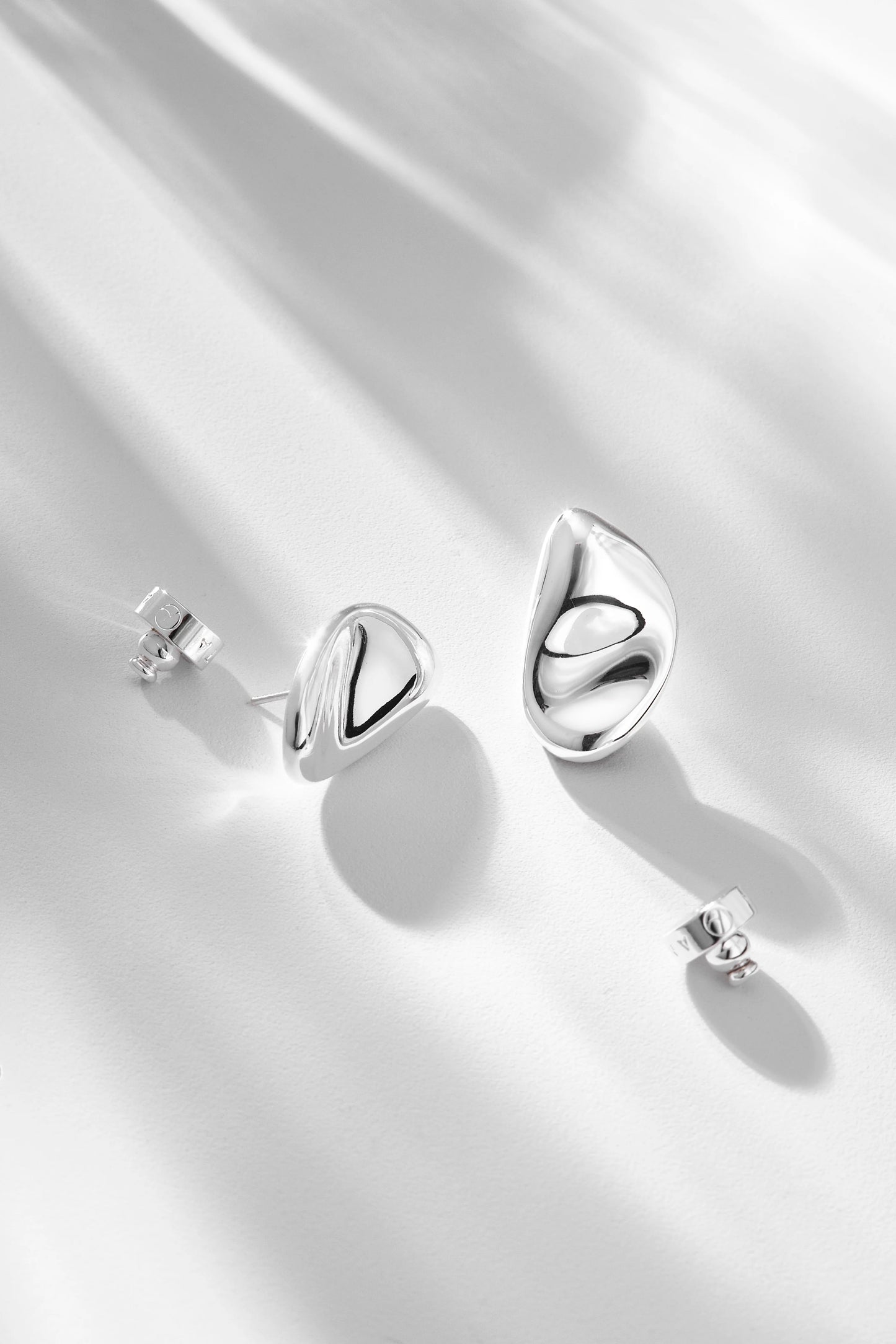 ORLA EARRING